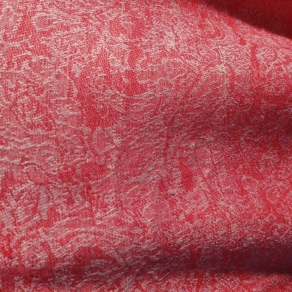Pashmina Silk Blend Pink Subtle Paisley Scarf - Picture 4 of 8